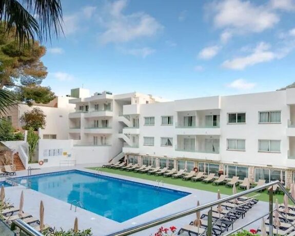 Aparthotel El Pinar