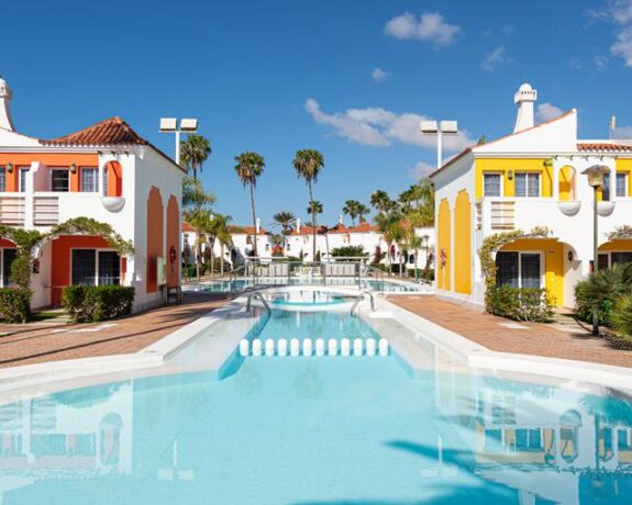 Bungalows Cordial Green Golf