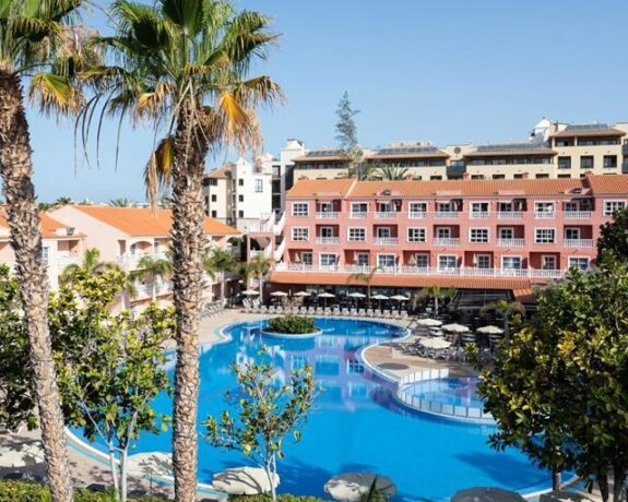 Aparthotel El Duque