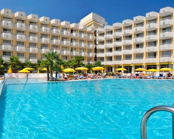 Oasis Tossa&Spa