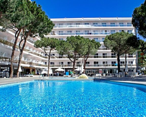 Best Oasis Park Salou