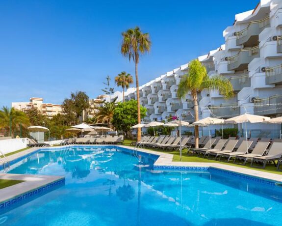 Playa Olid Suites and Apartments