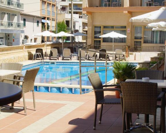 Hotel Iris