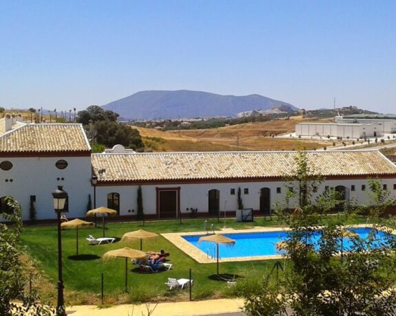 Camping Pueblo Blanco