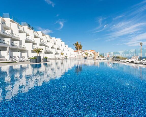 Occidental Roca Negra - Inclusief huurauto