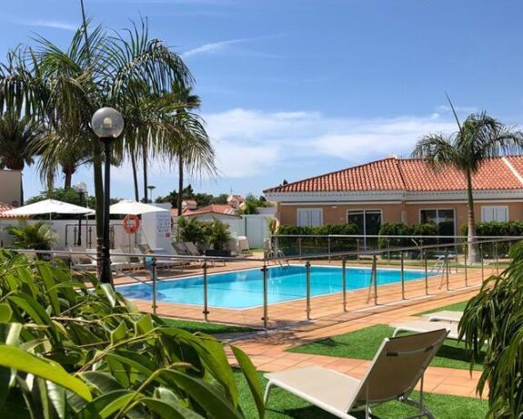 Bungalows Los Leones