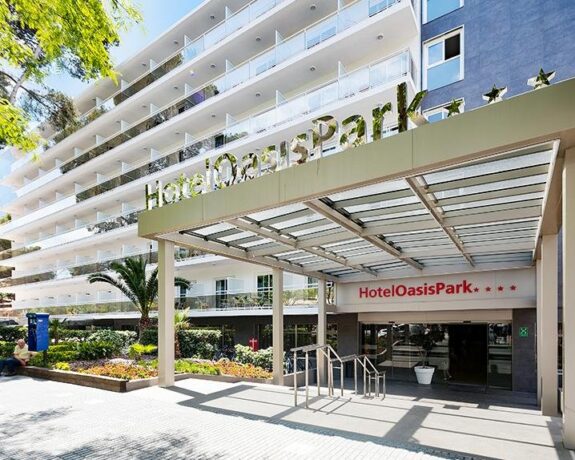 Best Oasis Park Salou