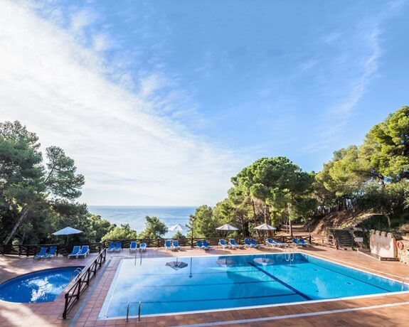 Camping Cala Llevadó