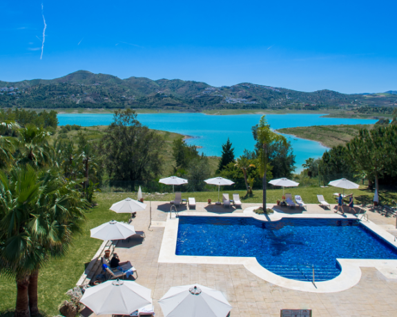 Hotel B BOU La Vinuela & SPA