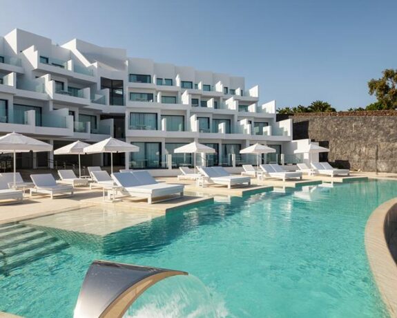 Royal Marina Suites Boutique Hotel