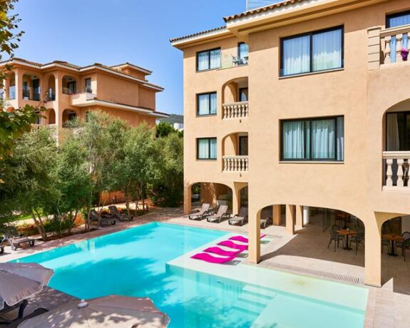 Sinfony Canyamel Complex Apartments