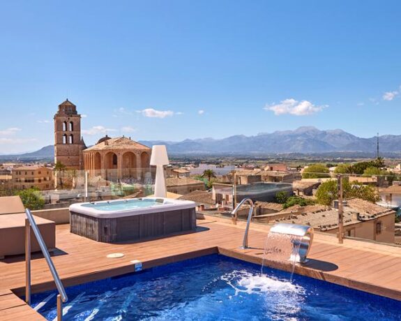 Can Ribera by Zafiro