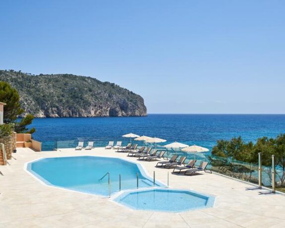 Bahia Suites Camp de Mar