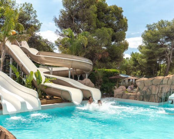 Holacamp Sitges Garrofer