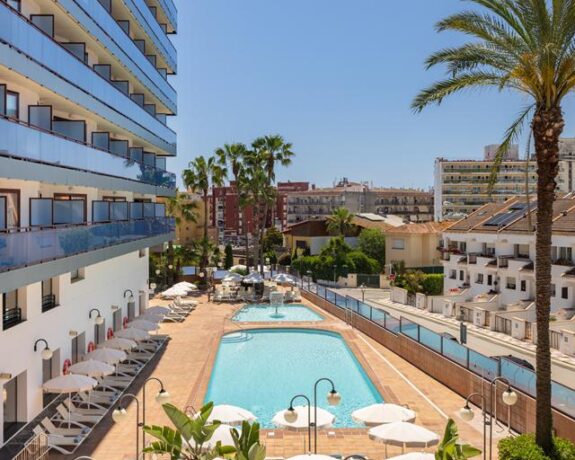 Hotel htop Jadhe