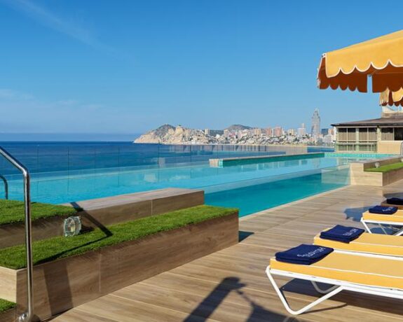 Hotel H10 Porto Poniente